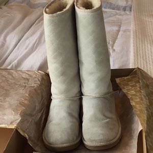 Women’s ugg boots